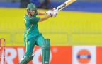 annerie-dercksen-odi-batting16.webp
