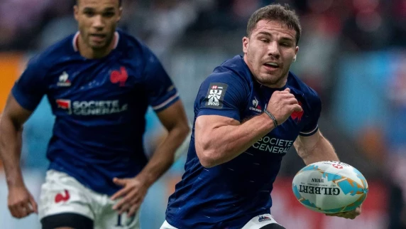 Antoine Dupont scores first Sevens try for France at HSBC SVNS Vancouver