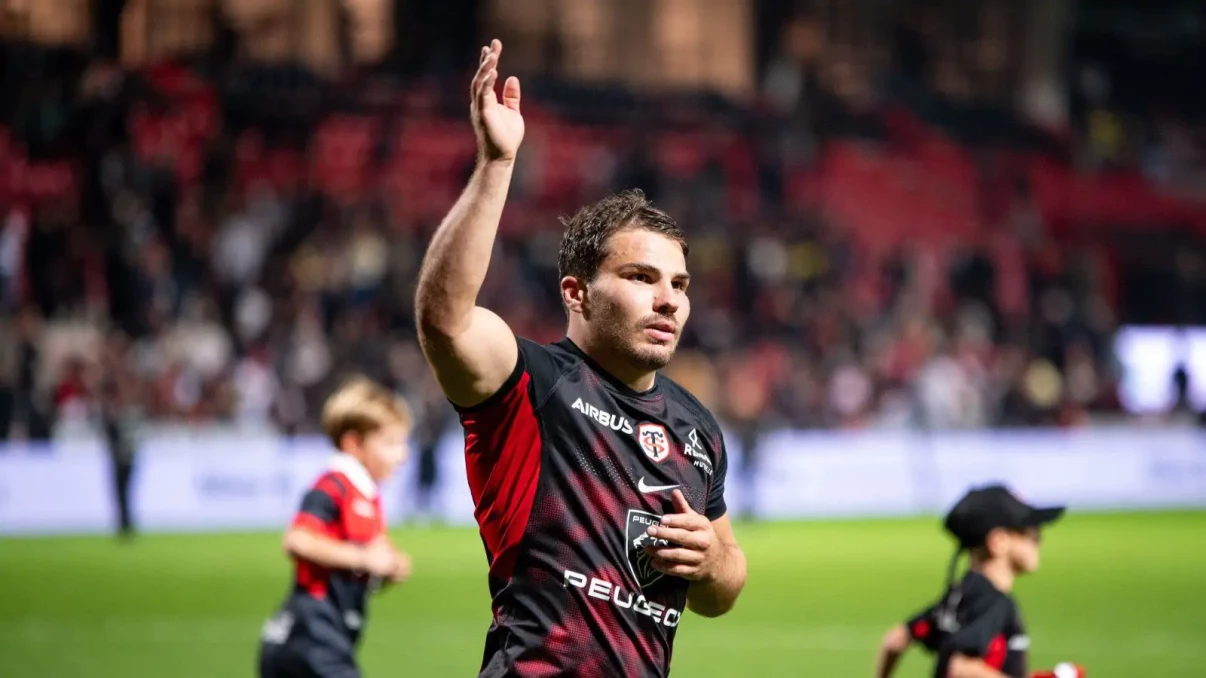 Antoine Dupont becomes world's most expensive rugby player with monster Toulouse deal Antoine Dupont becomes world's most expensive rugby player with monster Toulouse deal