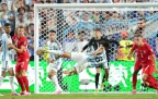 argentina-v-switzerland-lisandro-martinez-alamy16.webp
