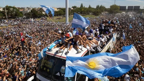 Argentina forced to complete World Cup victory parade in Buenos Aires in helicopters