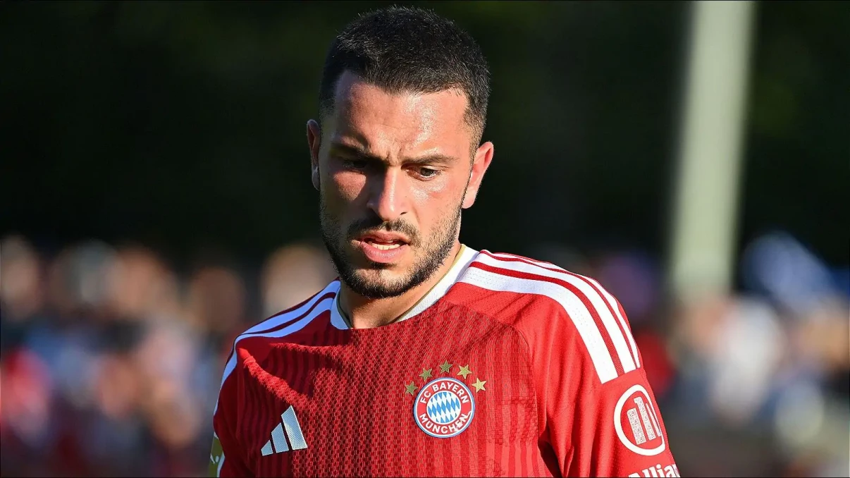 Arijon Ibrahimovic ready to 'fight' for Bayern Munich role under Vincent Kompany Arijon Ibrahimovic ready to 'fight' for Bayern Munich role under Vincent Kompany