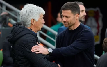 Gian Piero Gasperini and Xabi Alonso