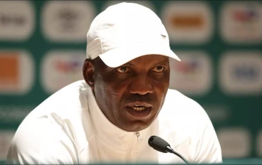 augustine-eguavoen-coach-of-nigeria16