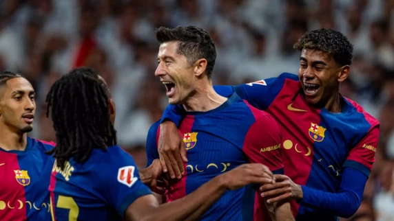 Robert Lewandowski nets a double as Barcelona thrash Real Madrid in El Clasico