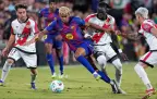 barcelona-s-lamine-yamal-challenged-by-rayo-s-unai-lopez-31-august-2025-(alamy-image)16.webp