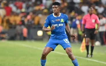 Bathusi Aubaas of Mamelodi Sundowns during the Carling Knockout, Quarter Final match between Kazier Chiefs and Mamelodi Sundowns at FNB Stadium on November 02, 2024 in Johannesburg, South Afr