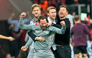 bayer-leverkusen-celebrate-europa-league-semifinal-win-may-10-202416