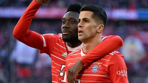 Sadio Mane urges Bayern Munich to sign Joao Cancelo permanently