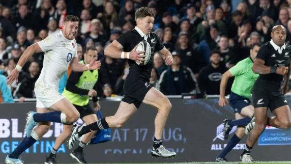 Beauden Barrett credits his instincts in thrilling All Blacks comeback