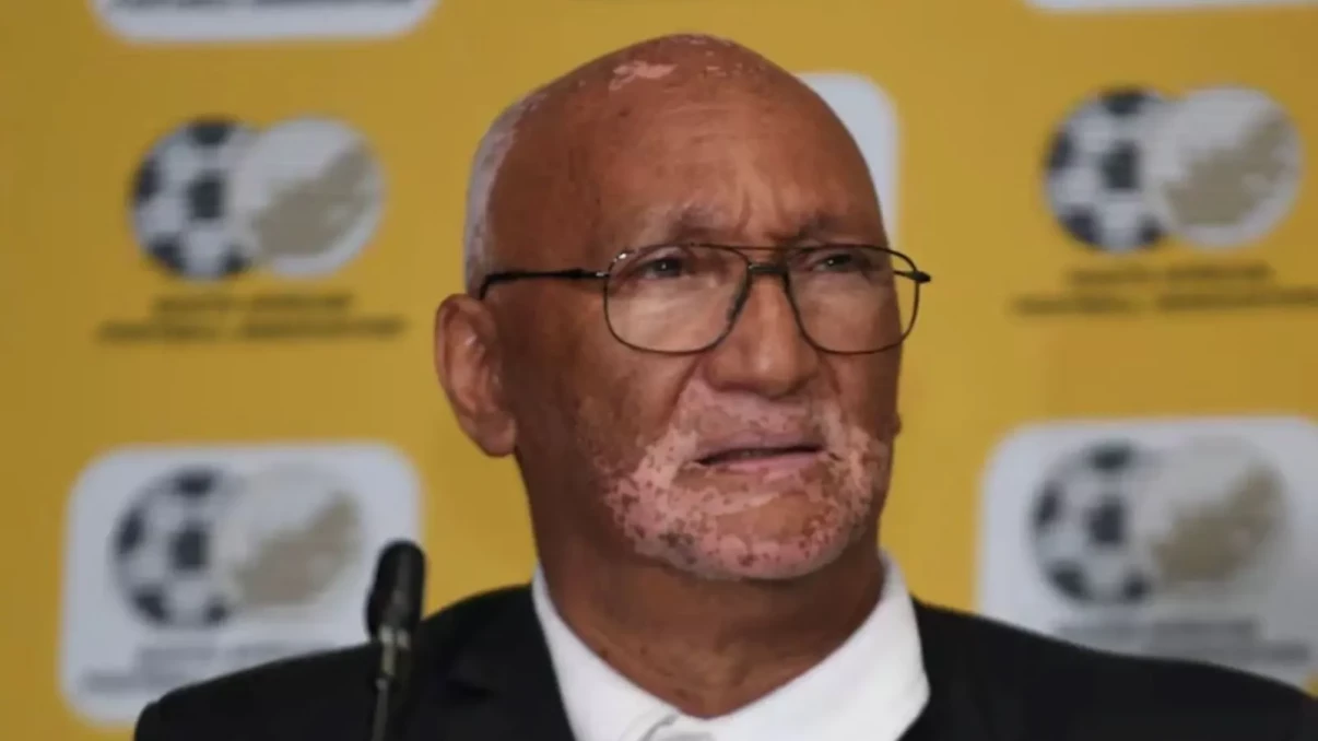 SAFA presidential race takes a dramatic turn as Bailey throws weight behind Zungu SAFA presidential race takes a dramatic turn as Bailey throws weight behind Zungu