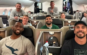 boks-on-a-plane16