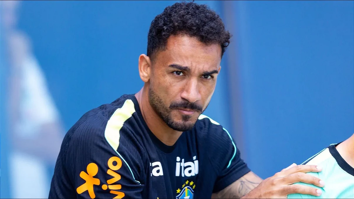 Danilo demands Brazil "wake-up" vs Haiti after Morocco disappointment at FIFA World Cup Danilo demands Brazil "wake-up" vs Haiti after Morocco disappointment at FIFA World Cup