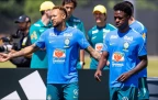 brazil-s-neymar-and-vinicius-junior-at-training-21-june-202616.webp