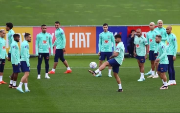 Brazil warming up for the World Cup in Qatar