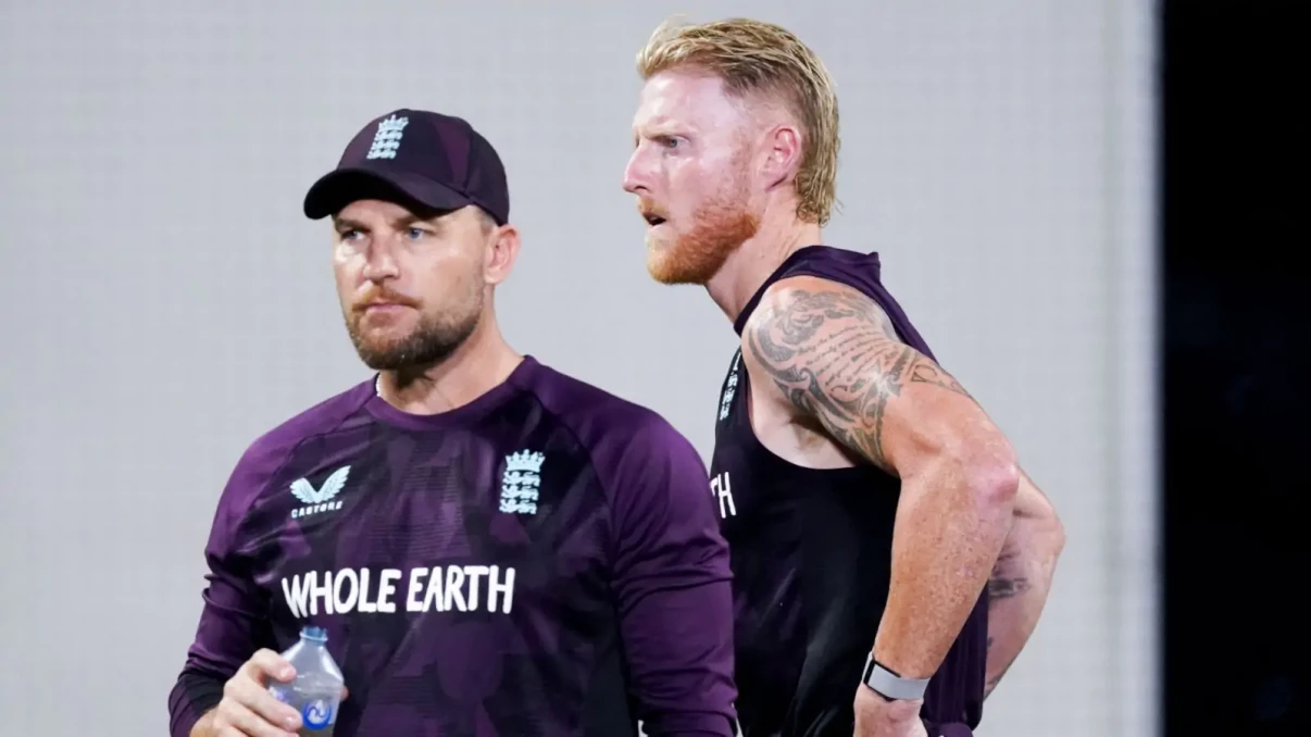 Ben Stokes comes out to bat for Brendon McCullum despite England's Ashes defeat Ben Stokes comes out to bat for Brendon McCullum despite England's Ashes defeat