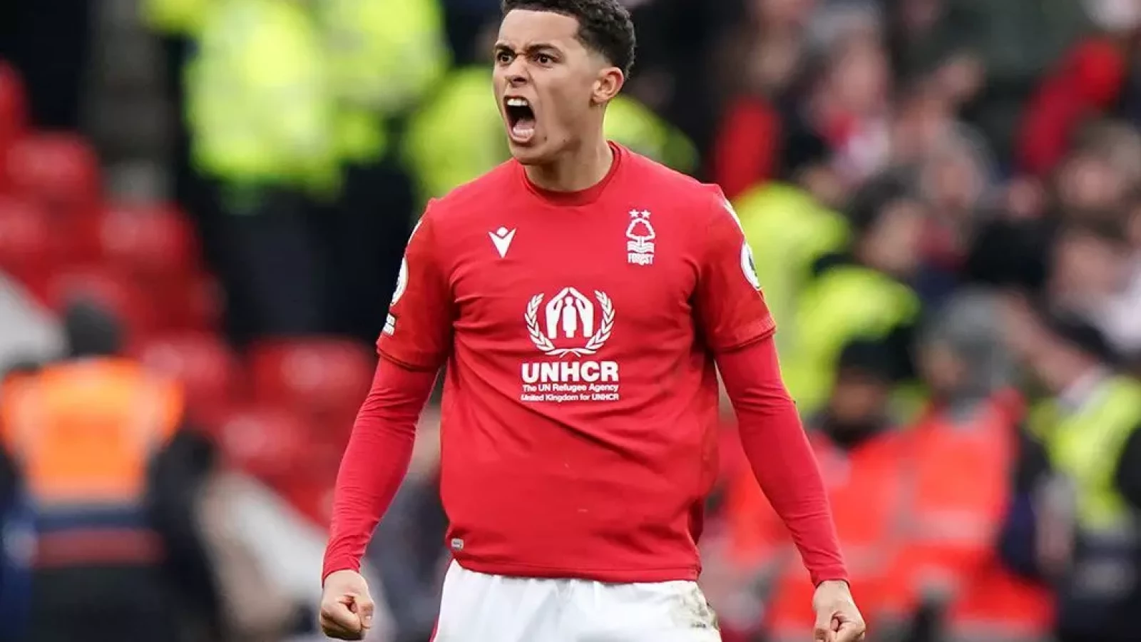 £55m offer for star has been told there is no point leaving Nottingham Forest this summer unless it's for club in the top six PL