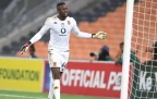 Bruce Bvuma and Kaizer Chiefs switch focus to a CAF spot as a consolation