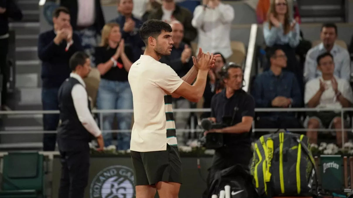 Carlos Alcaraz makes second French Open final after Lorenzo Musetti forced to retire