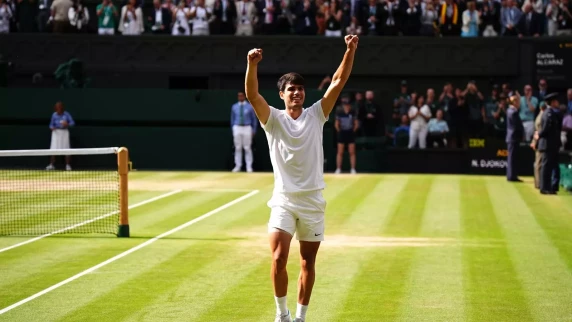 Carlos Alcaraz defeats Novak Djokovic to claim back-to-back Wimbledon titles