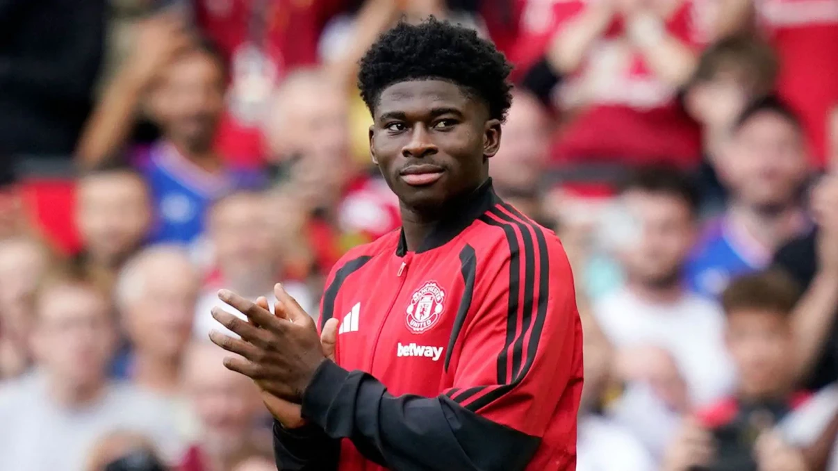 Michael Carrick: Carlos Baleba eager to get on the field for Man Utd Michael Carrick: Carlos Baleba eager to get on the field for Man Utd