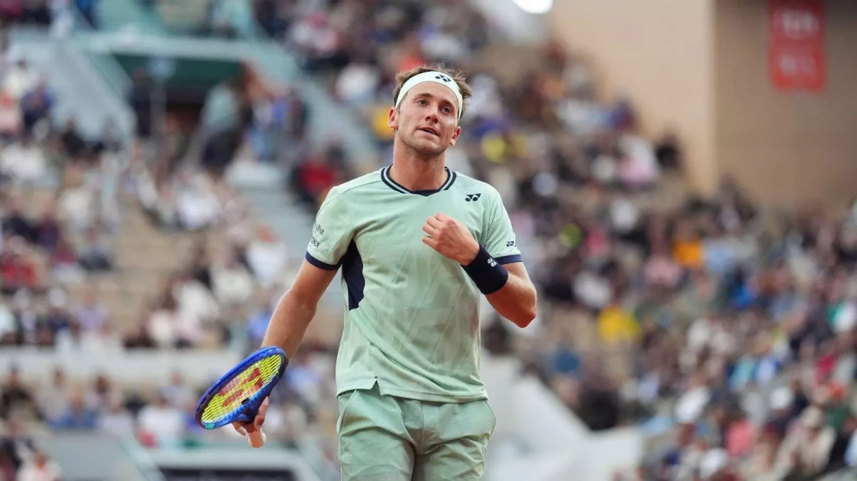 Two-time finalist Casper Ruud suffers shock French Open exit to Nuno Borges