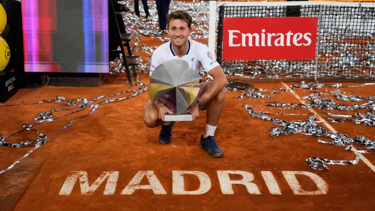 Casper Ruud rallies to defeat Jack Draper and claim Madrid Open title