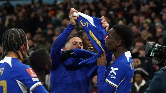 Chelsea ease pressure on Mauricio Pochettino with convincing FA Cup win at Aston Villa
