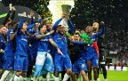 chelsea-s-reece-james-lifts-uefa-conference-league-trophy-28-may-202516.webp