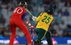chloe-tryon-getting-bowled16.webp