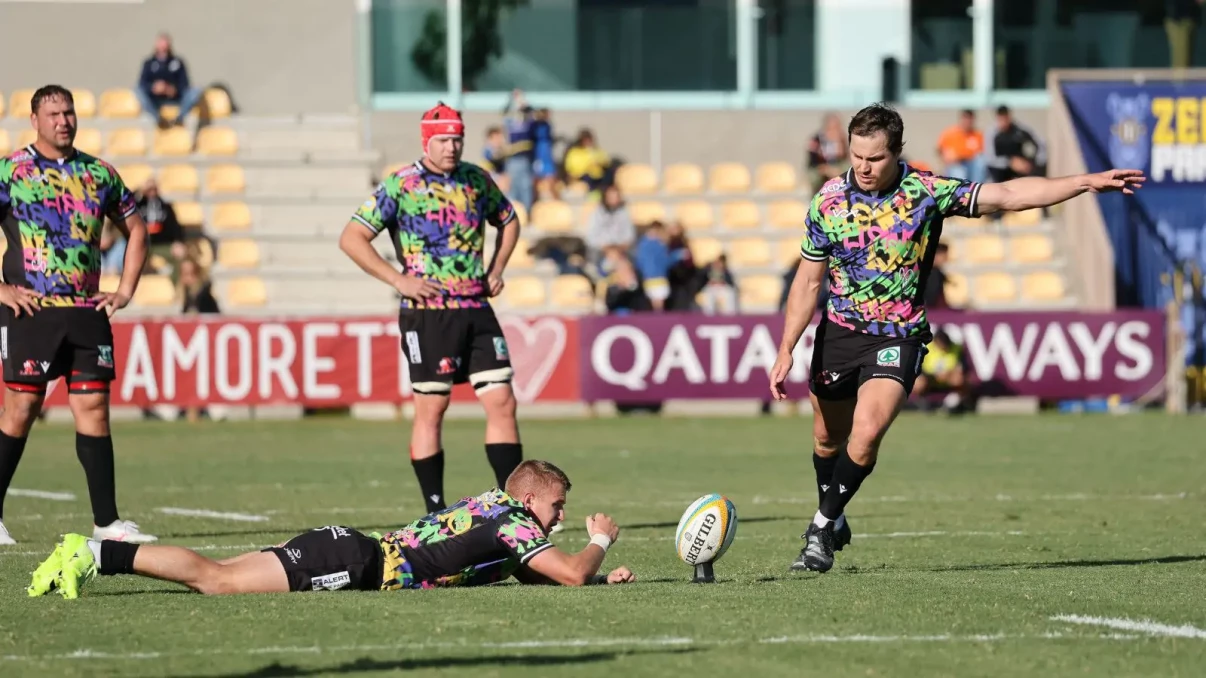 Springbok mentor Morne Steyn guiding Chris Smith to URC Golden Boot Springbok mentor Morne Steyn guiding Chris Smith to URC Golden Boot