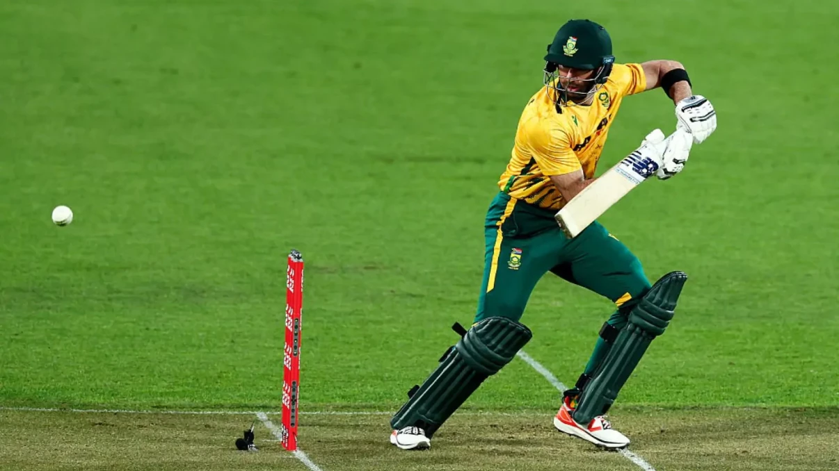 Connor Esterhuizen targets tri-series trophy after impressing with bat Connor Esterhuizen targets tri-series trophy after impressing with bat