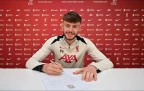 conor-bradley-signs-new-liverpool-fc-contract16.webp