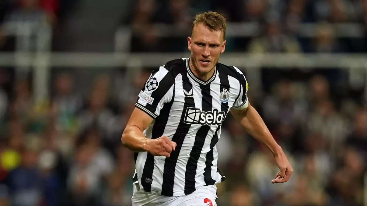 Dan Burn signs Newcastle United contract extension through 2027