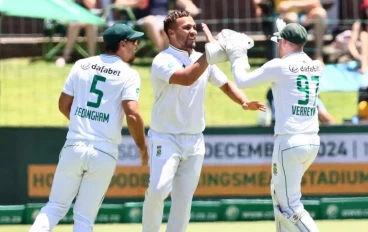 dane-paterson-wicket-celebration16