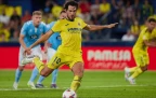 dani-parejo-of-villarreal-cf-scores16.webp