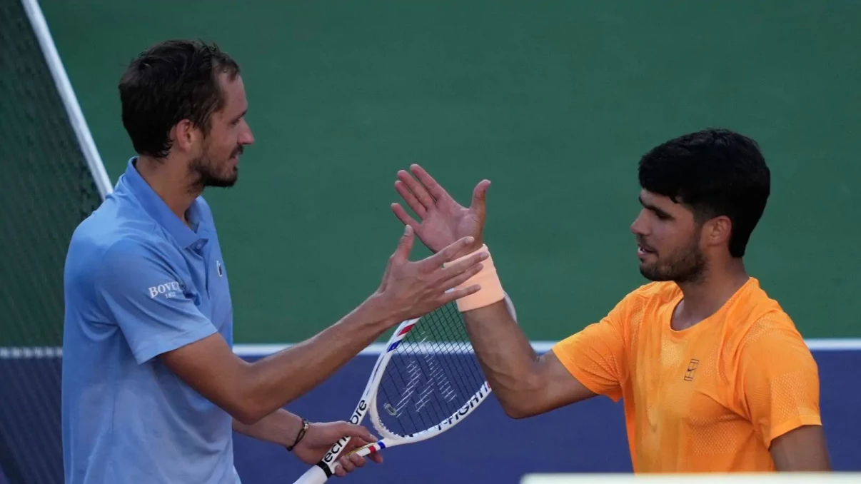 Daniil Medvedev stuns Carlos Alcaraz at Indian Wells, faces Jannik Sinner in final Daniil Medvedev stuns Carlos Alcaraz at Indian Wells, faces Jannik Sinner in final