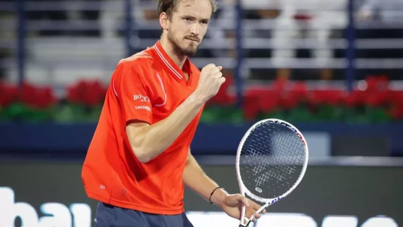 Daniil Medvedev sweeps aside Andrey Rublev to lift third straight ATP title