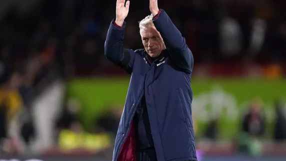 David Moyes praises 'professional job' from West Ham as they progress in Europe