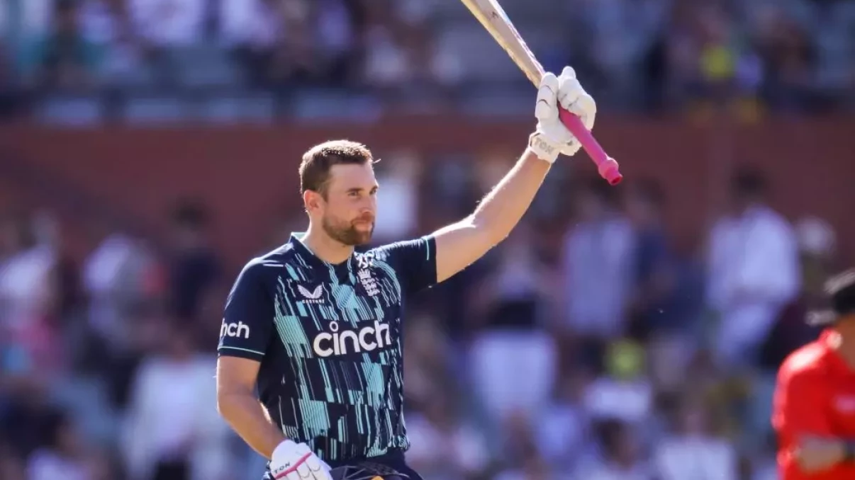 Dawid Malan's unbeaten ton guides England to tense ODI victory over Bangladesh