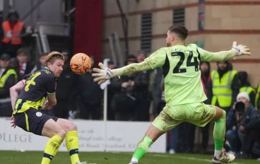 de-bruyne-nets-against-leyton-orient-fa-cup-fourth-round-9-feb-202516