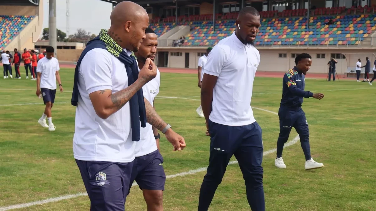 A great performer knows when to leave the stage - Dino Ndlovu