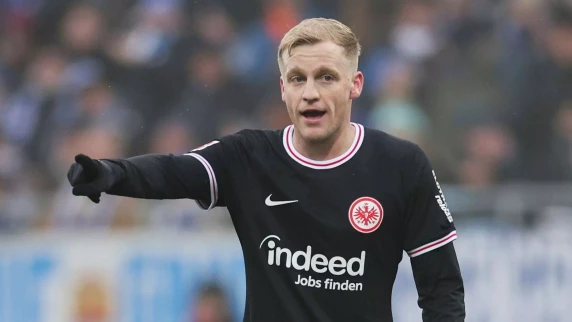 Donny van de Beek to leave Man Utd with Girona likely destination