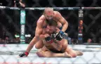 dricus-v-khamzat-ufc-319.webp