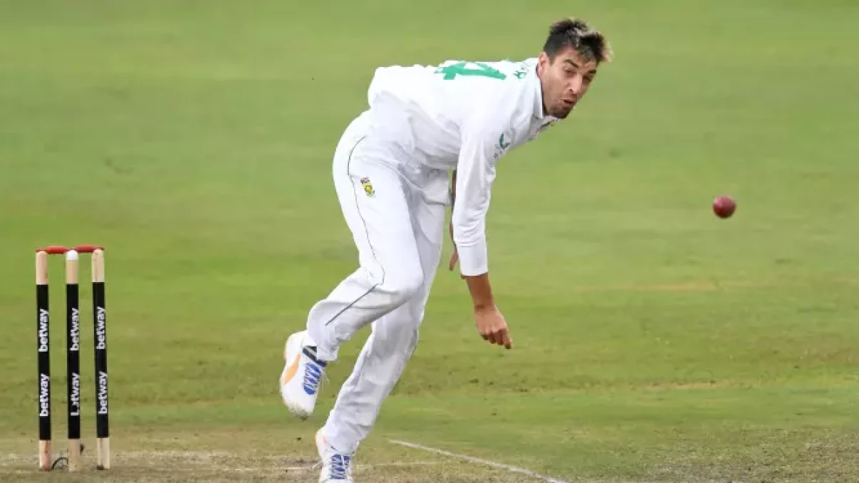 Proteas to face England without fast bowler Oliver