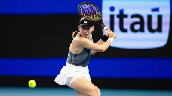 Miami Open: Ekaterina Alexandrova beats Jessica Pegula to reach semi-finals