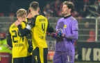 emre-can-aaron-anselmino-daniel-svensson-nico-schlotterbeck-gregor-kobel-of-dortmund16.webp
