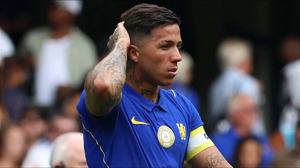 Enzo Fernandez joins Man City from Chelsea in record deadline day switch Enzo Fernandez joins Man City from Chelsea in record deadline day switch
