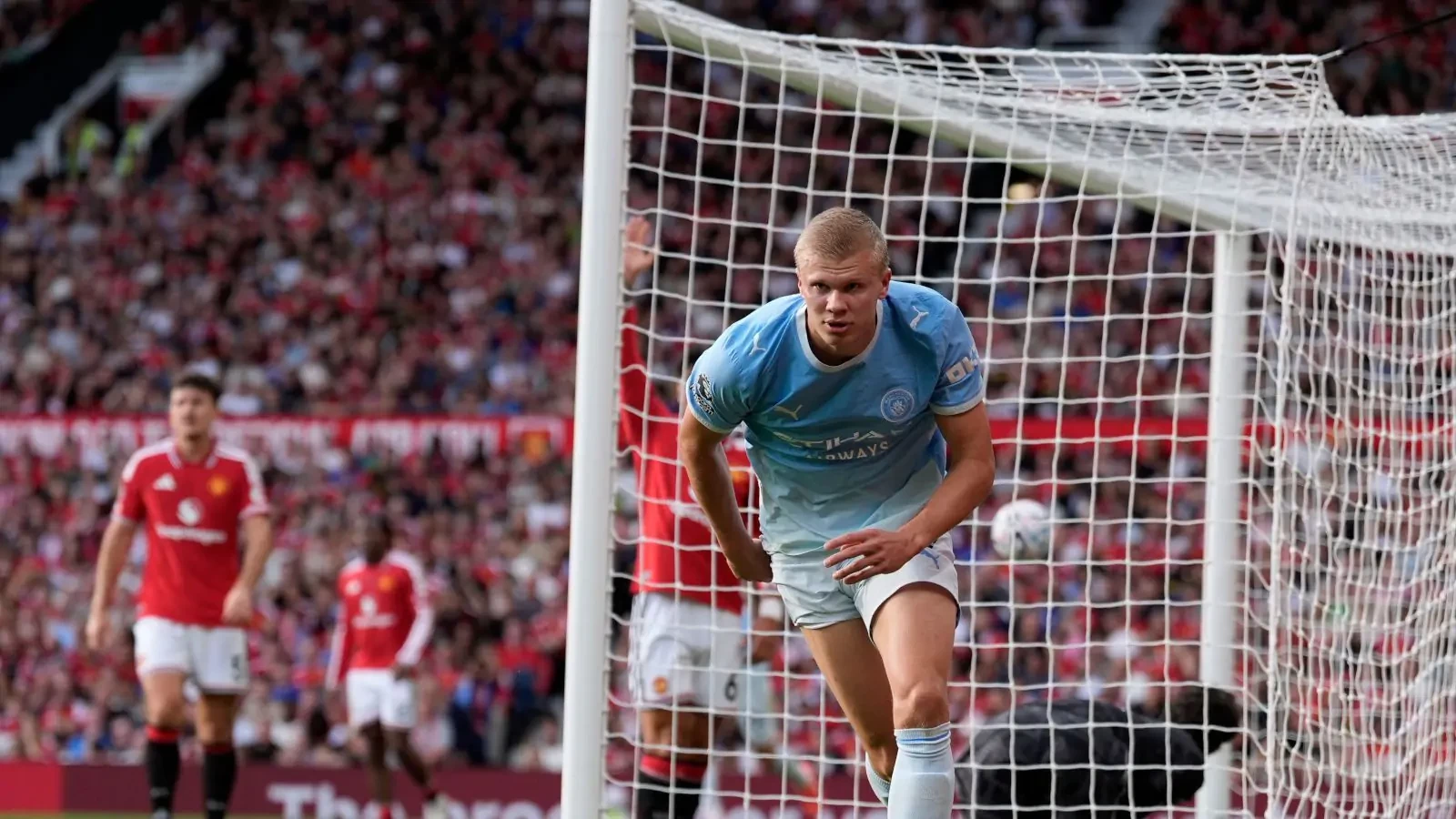 ten-man-man-city-edge-man-utd-as-erling-haaland-nets-controversial