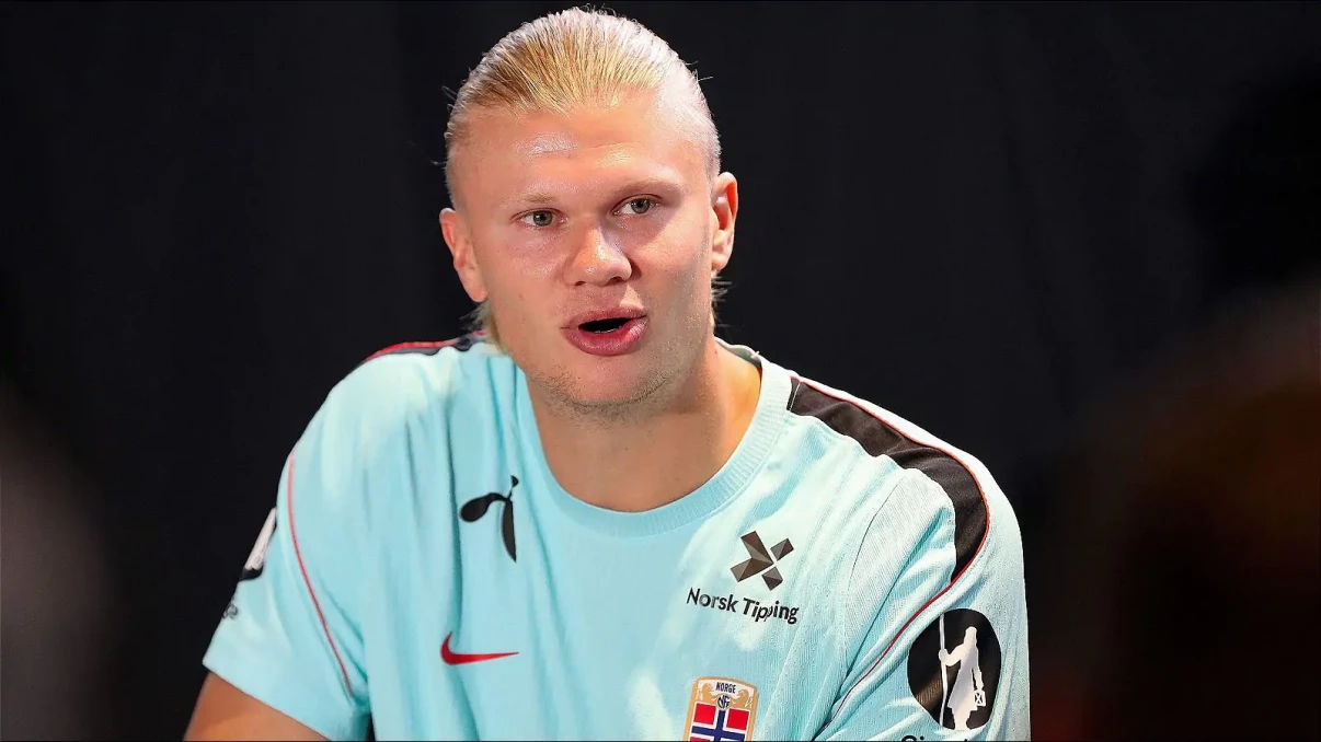 Norway's Erling Haaland shifts World Cup pressure onto 'favourites' England Norway's Erling Haaland shifts World Cup pressure onto 'favourites' England
